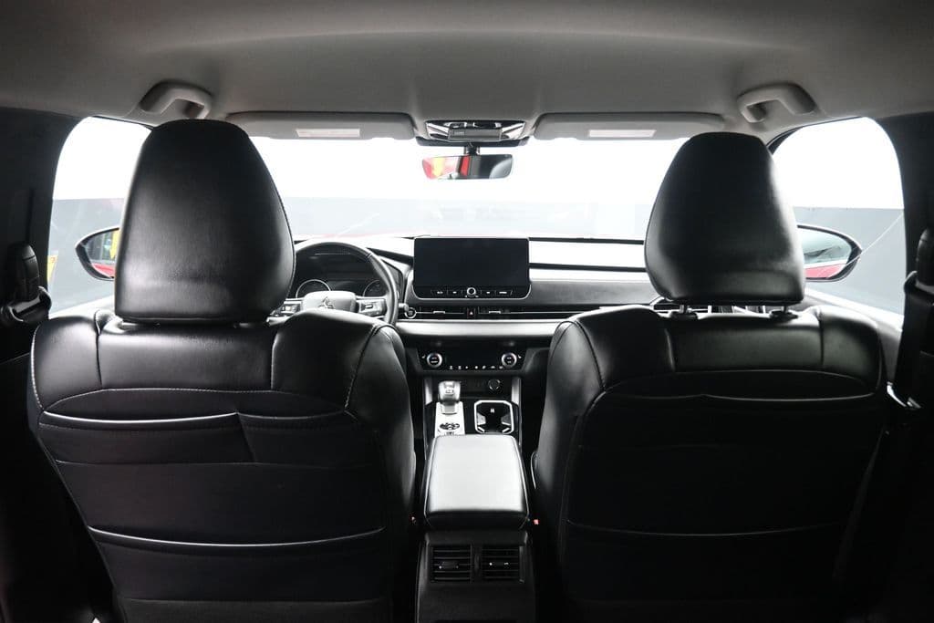 2025 Mitsubishi Outlander Trail Edition, photo 42 of 72