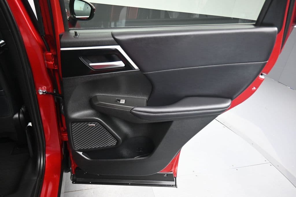 2025 Mitsubishi Outlander Trail Edition, photo 43 of 72
