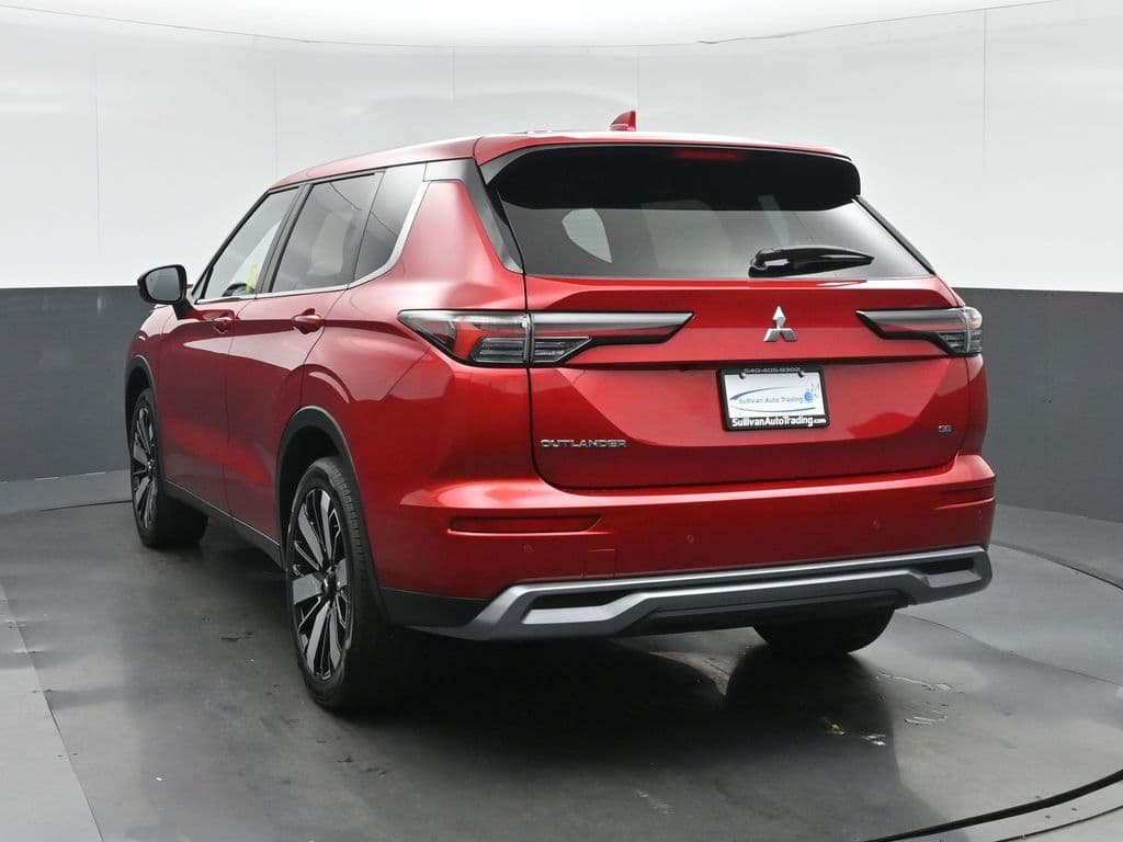 2025 Mitsubishi Outlander Trail Edition, photo 5 of 72