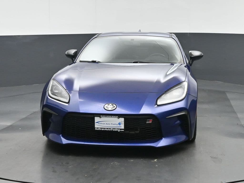 2022 Toyota GR86 Premium, photo 2 of 51