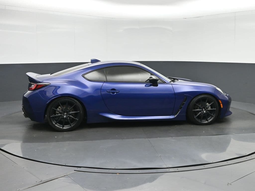 2022 Toyota GR86 Premium, photo 8 of 51