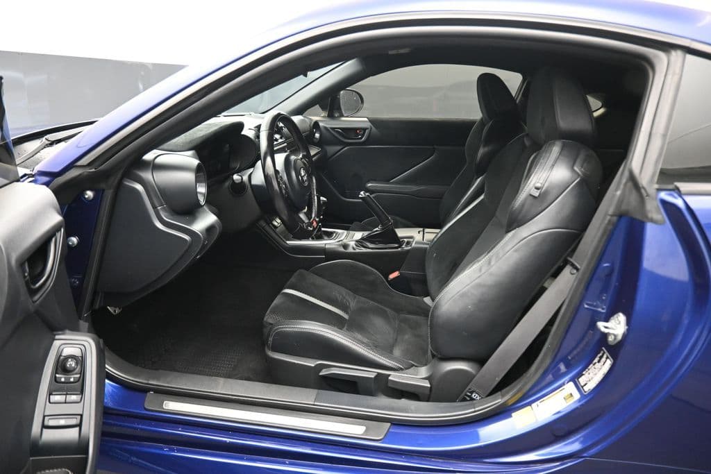 2022 Toyota GR86 Premium, photo 11 of 51