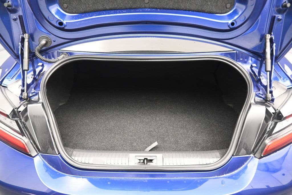 2025 Toyota GR86 Premium, photo 37 of 50