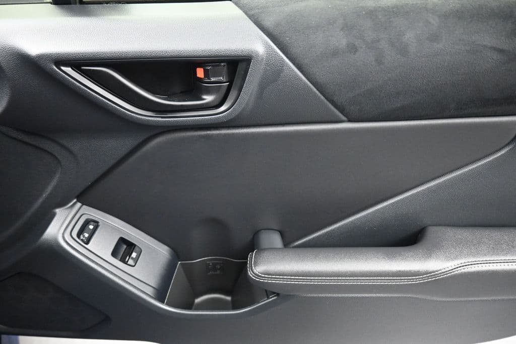 2025 Toyota GR86 Premium, photo 30 of 50