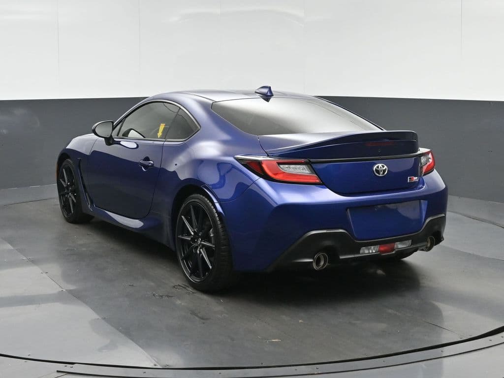 2025 Toyota GR86 Premium, photo 5 of 50