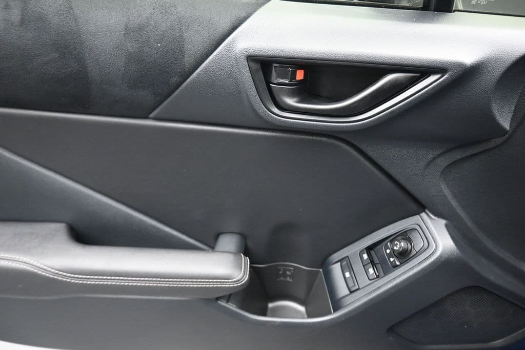 2025 Toyota GR86 Premium, photo 10 of 50