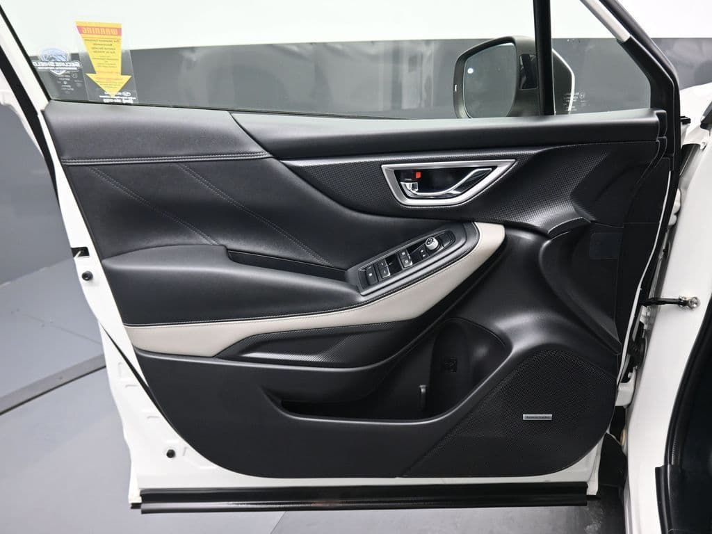 2022 Subaru Forester Limited, photo 9 of 62