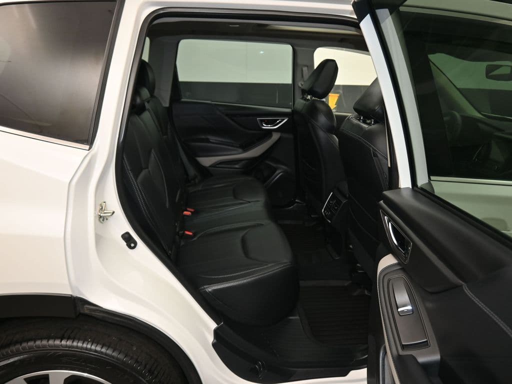 2022 Subaru Forester Limited, photo 37 of 62