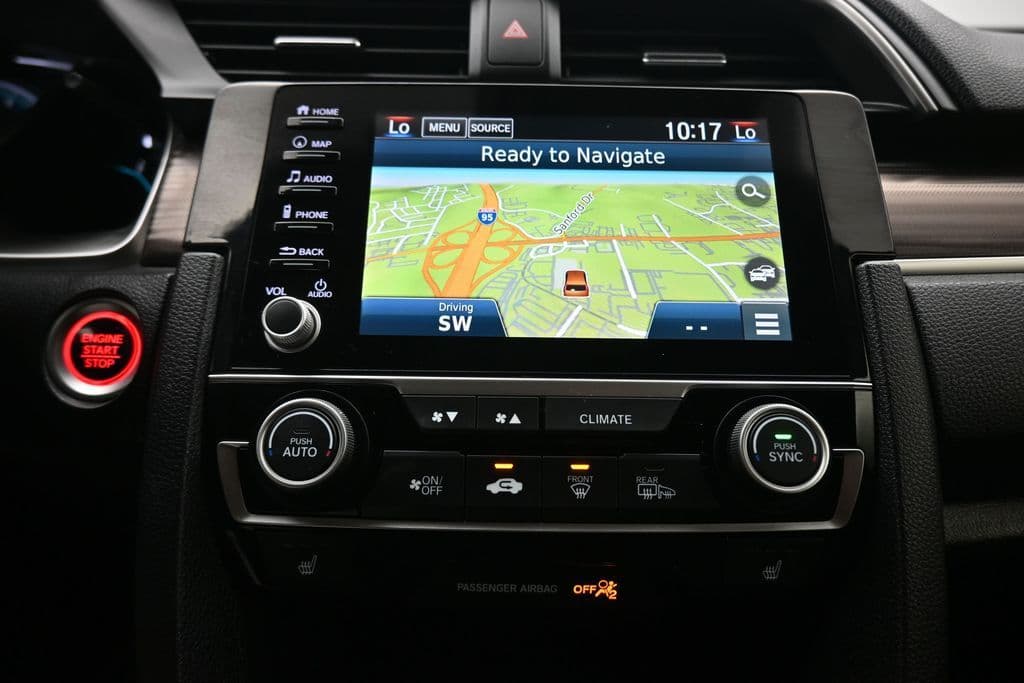 2019 Honda Civic Touring, photo 22 of 64
