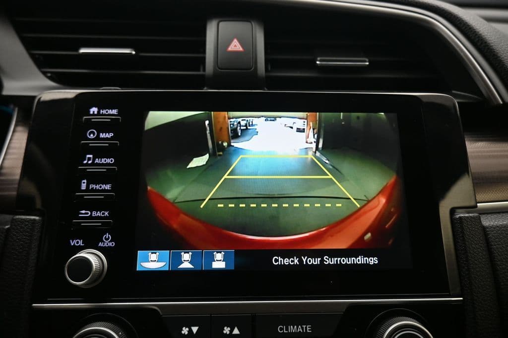 2019 Honda Civic Touring, photo 20 of 64
