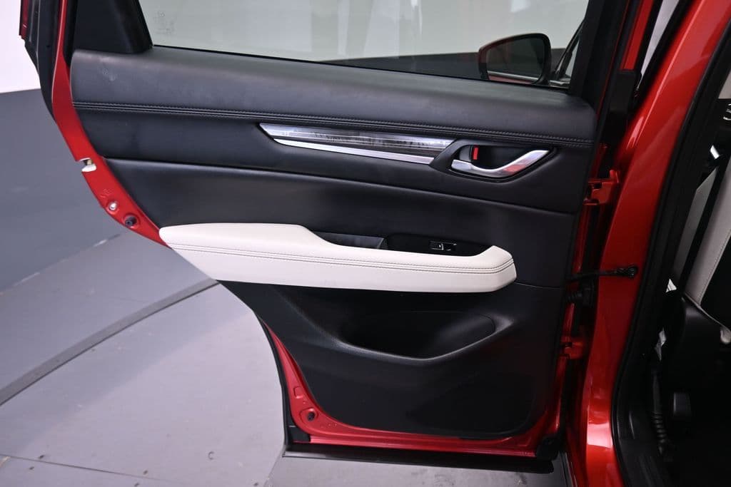 2020 Mazda CX-5 Grand Touring, photo 29 of 63