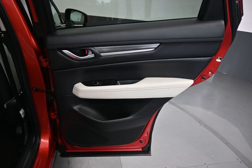 2020 Mazda CX-5 Grand Touring, photo 34 of 63