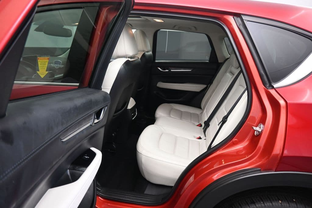 2020 Mazda CX-5 Grand Touring, photo 31 of 63