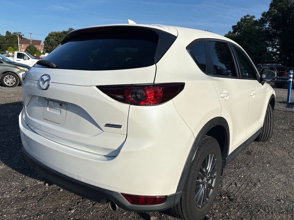 2019 Mazda CX-5 Touring, photo 3 of 7
