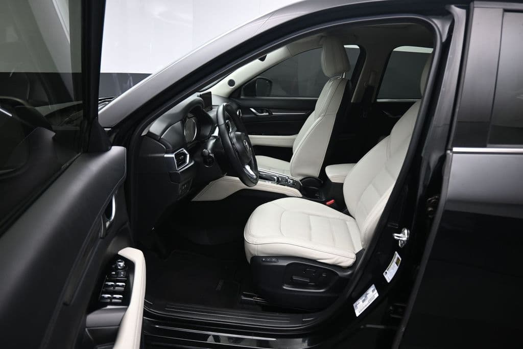 2018 Mazda CX-5 Grand Touring, photo 12 of 61