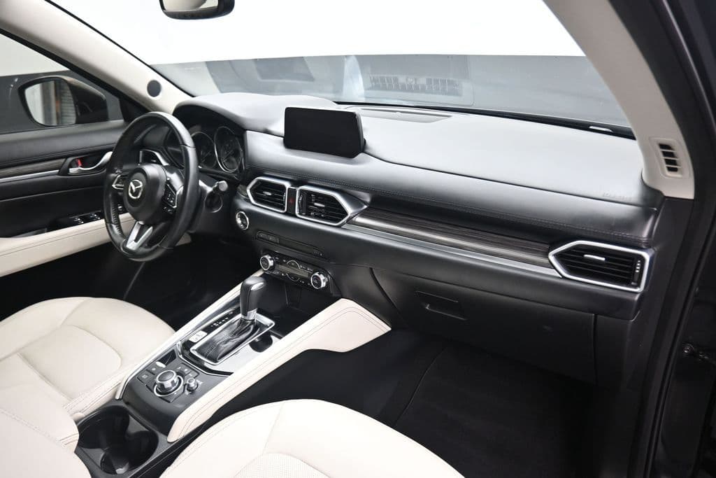 2018 Mazda CX-5 Grand Touring, photo 42 of 61