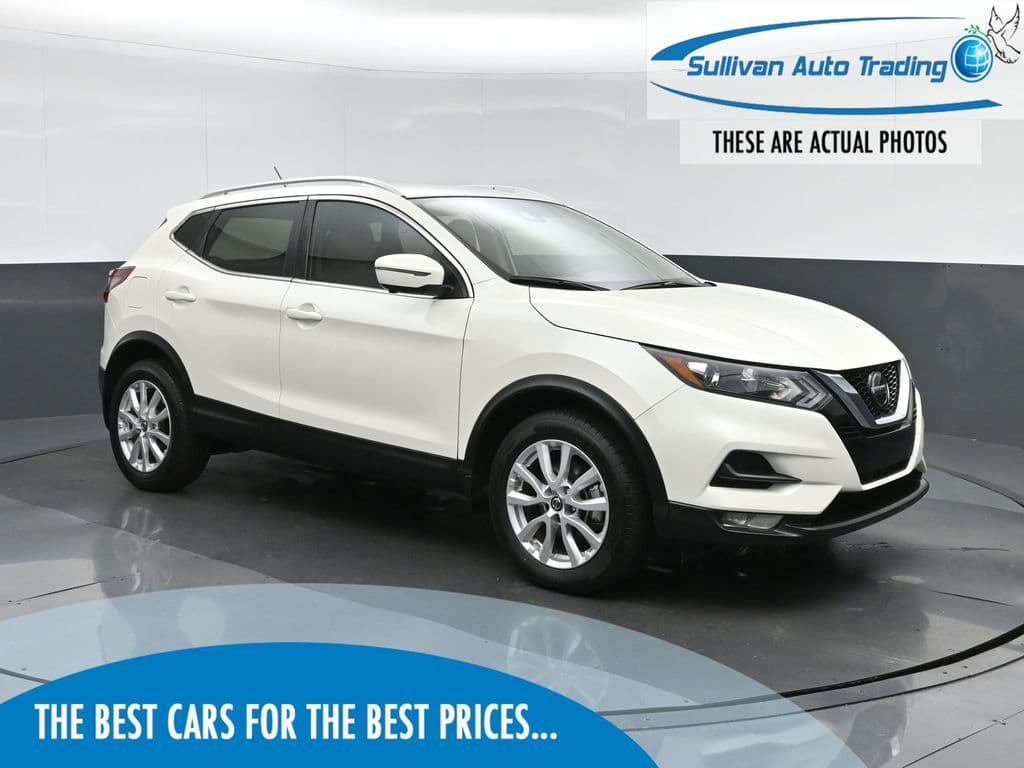 2022 Nissan Rogue Sport SV, photo 1 of 55