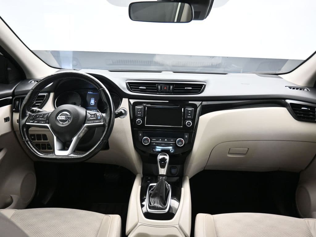 2022 Nissan Rogue Sport SV, photo 35 of 55