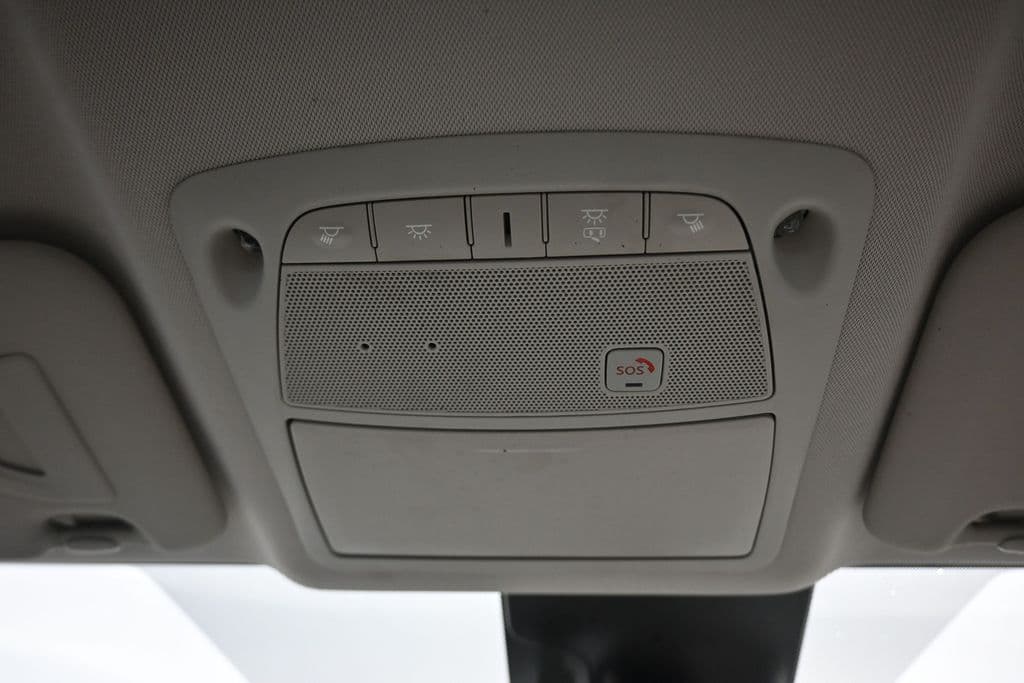 2022 Nissan Rogue Sport SL, photo 27 of 58