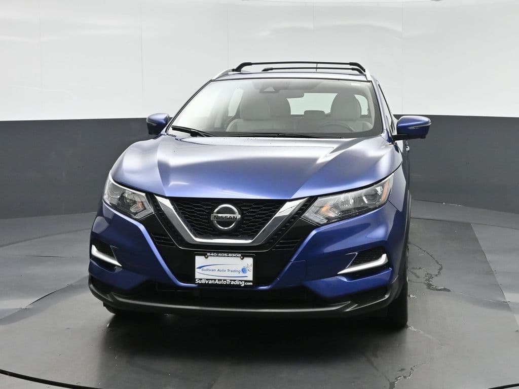 2022 Nissan Rogue Sport SL, photo 2 of 58