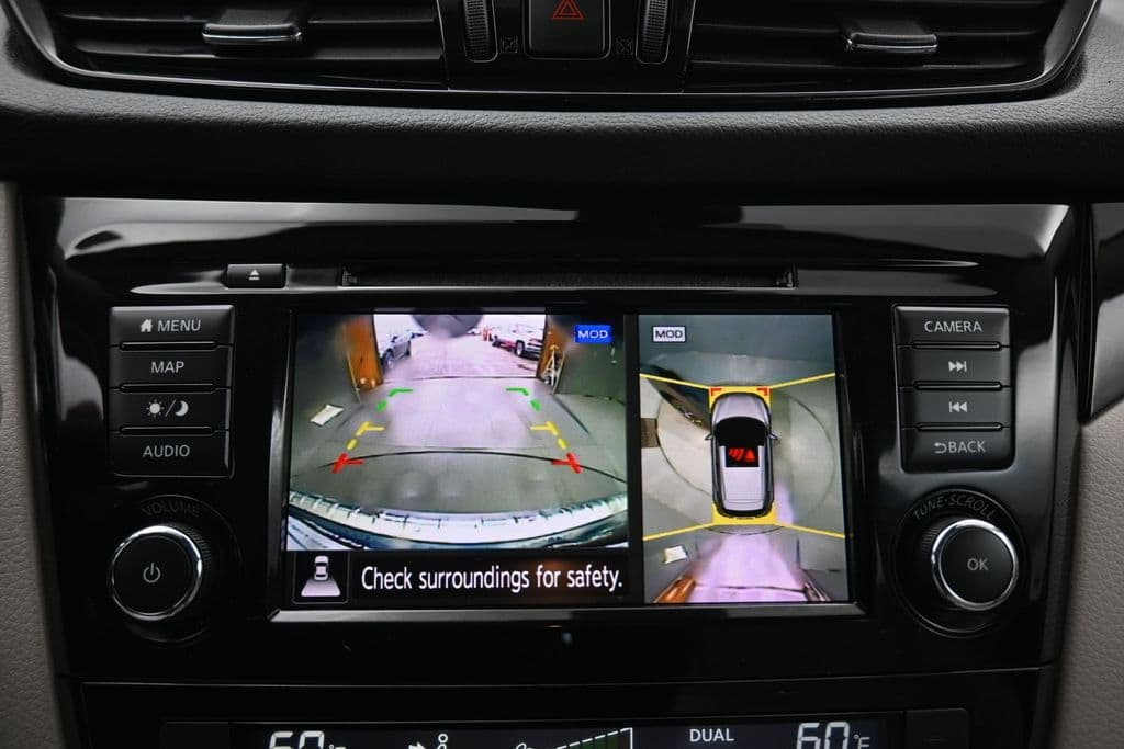 2022 Nissan Rogue Sport SL, photo 19 of 58