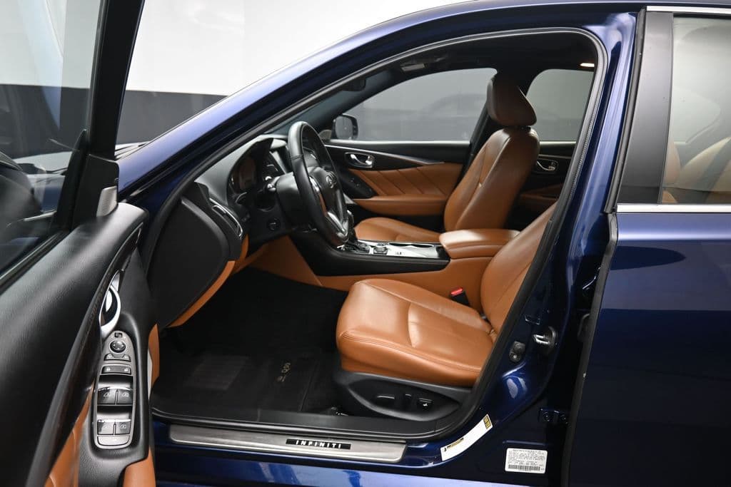 2021 INFINITI Q50 3.0t Signature Edition, photo 12 of 63