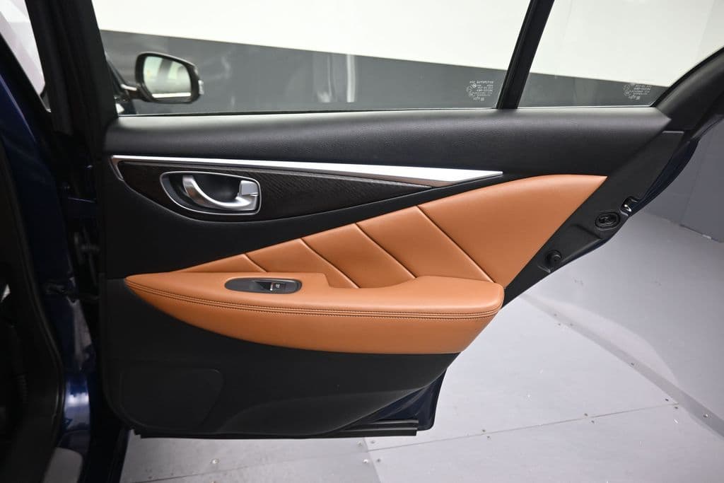 2021 INFINITI Q50 3.0t Signature Edition, photo 39 of 63