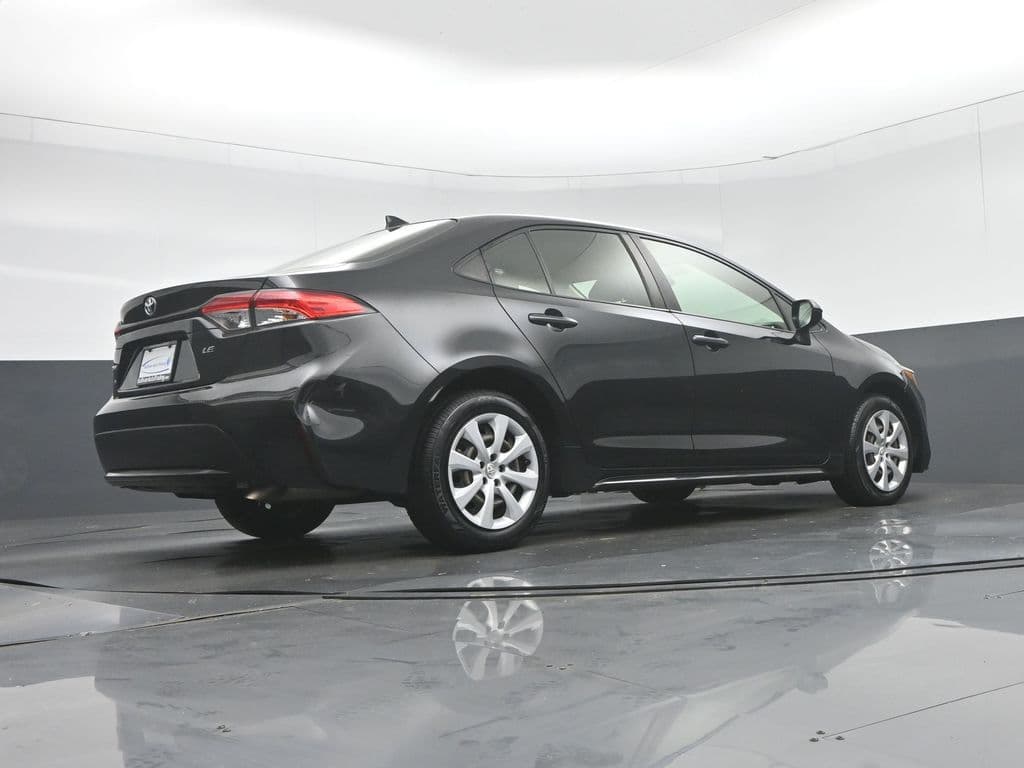 2021 Toyota Corolla LE, photo 51 of 55