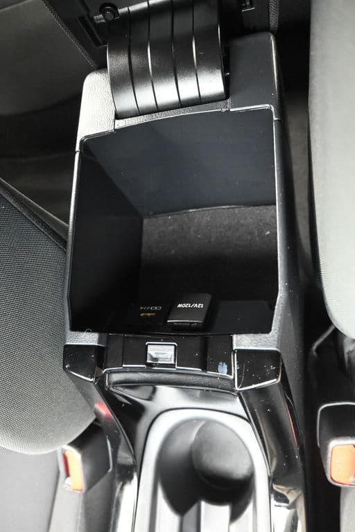 2021 Toyota Corolla LE, photo 22 of 55