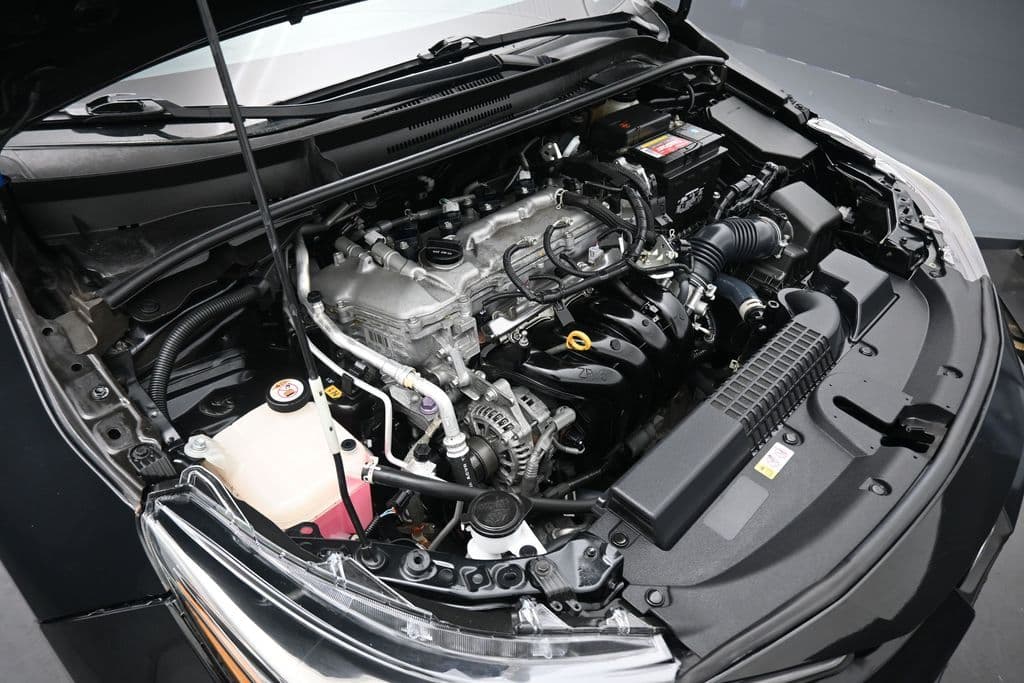 2021 Toyota Corolla LE, photo 43 of 55