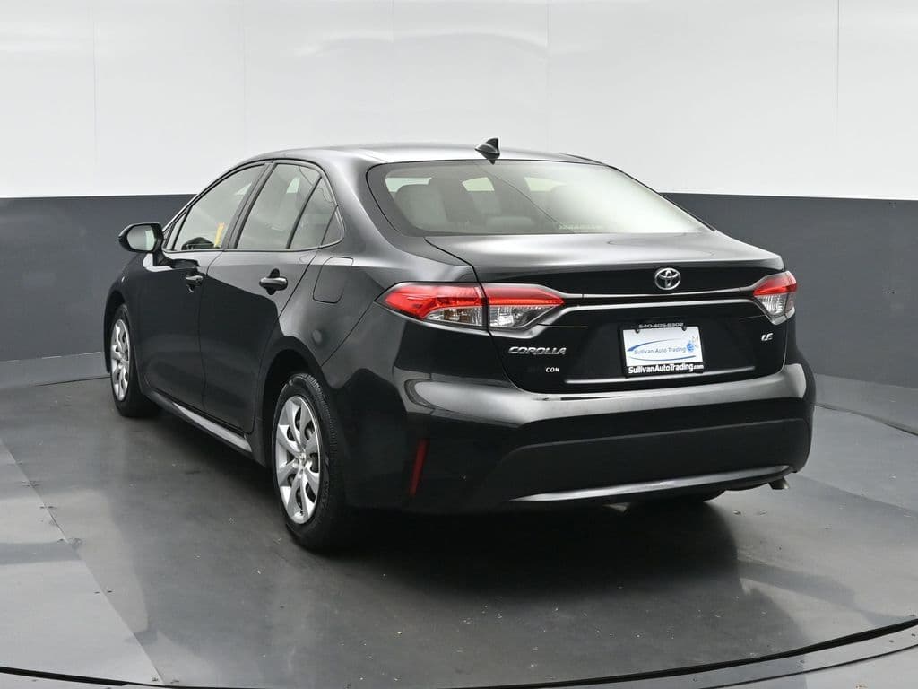 2021 Toyota Corolla LE, photo 5 of 55