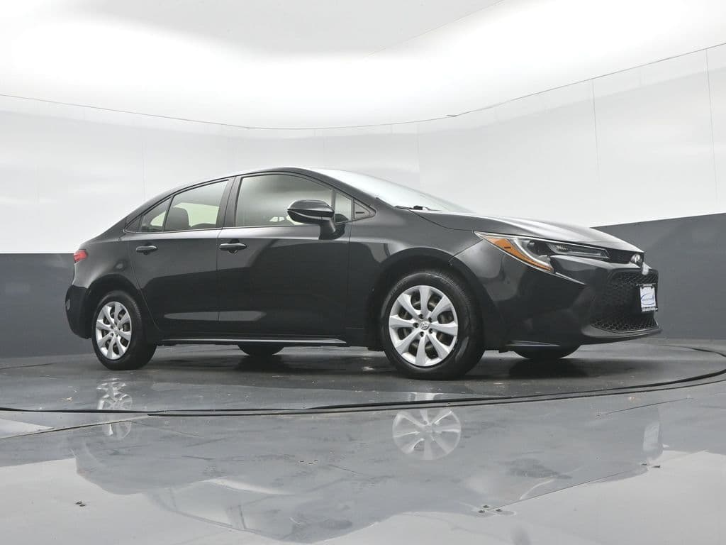 2021 Toyota Corolla LE, photo 48 of 55