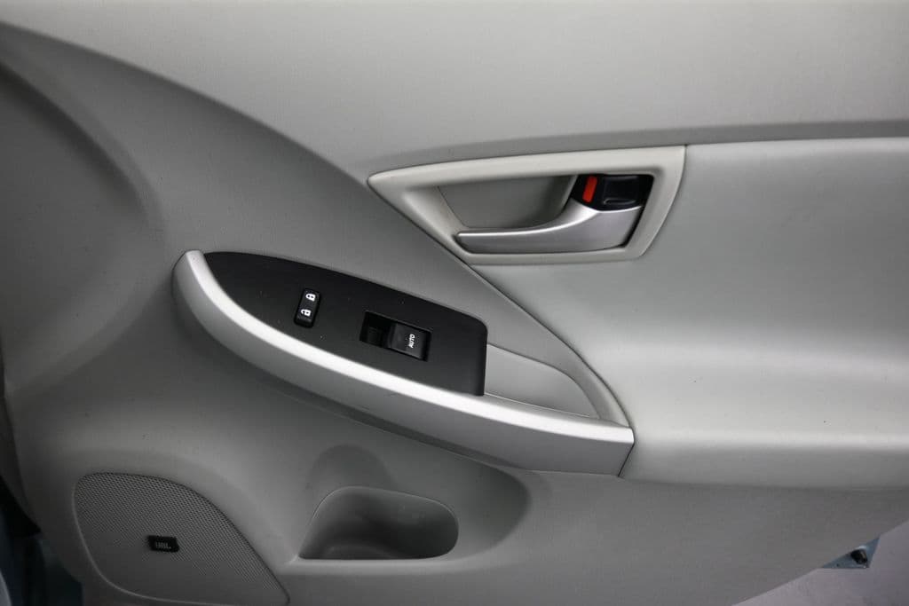 2012 Toyota Prius Four, photo 34 of 51