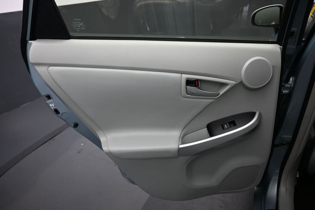 2012 Toyota Prius Four, photo 27 of 51