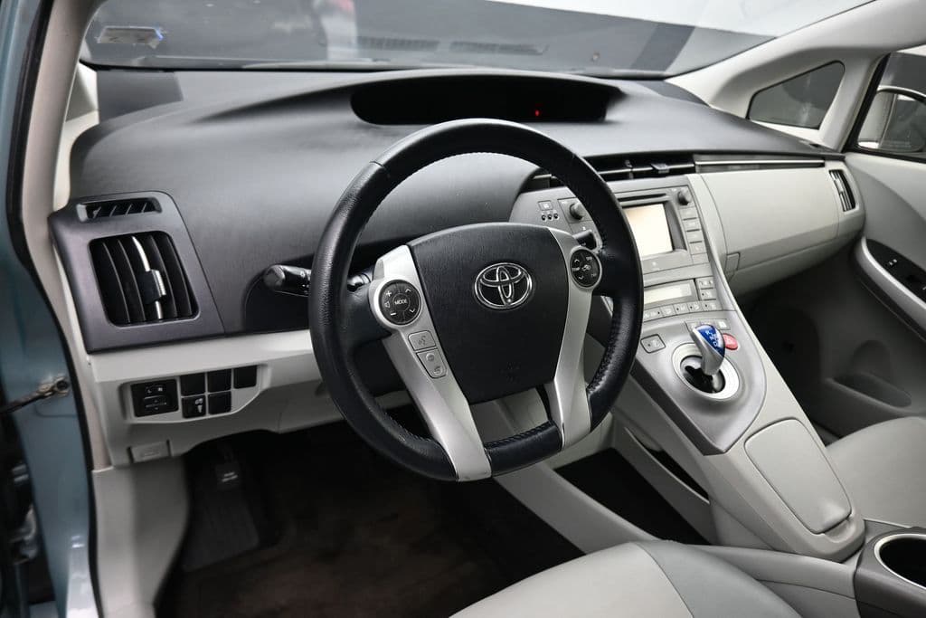 2012 Toyota Prius Four, photo 14 of 51