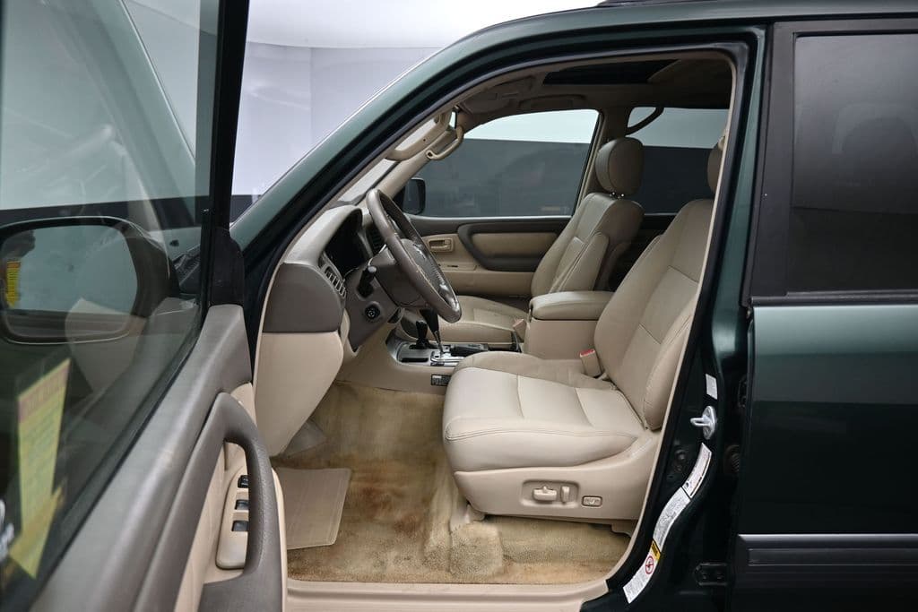2004 Toyota Land Cruiser Base, photo 11 of 57