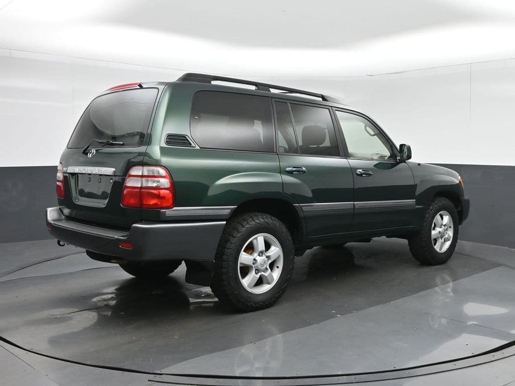 2004 Toyota Land Cruiser Base, photo 7 of 57