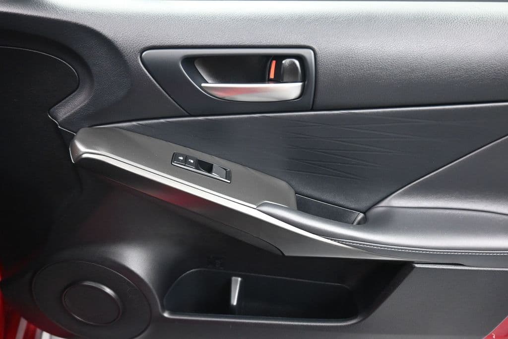 2023 Lexus IS 350 F SPORT, photo 40 of 58