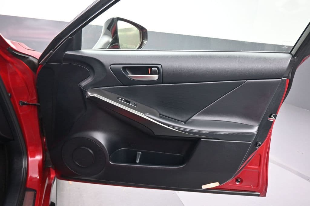 2023 Lexus IS 350 F SPORT, photo 39 of 58