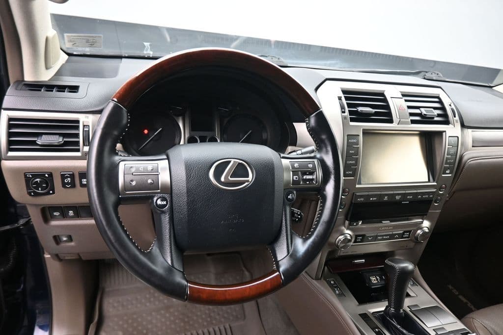 2019 Lexus GX 460, photo 14 of 65