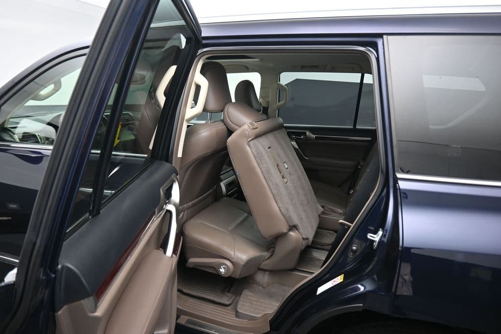2019 Lexus GX 460, photo 36 of 65