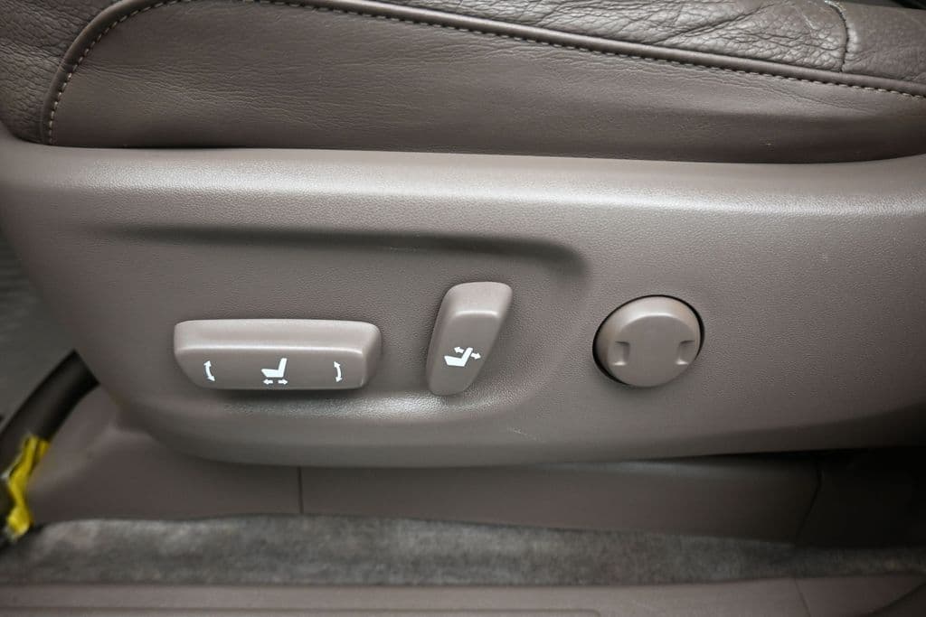2019 Lexus GX 460, photo 12 of 65