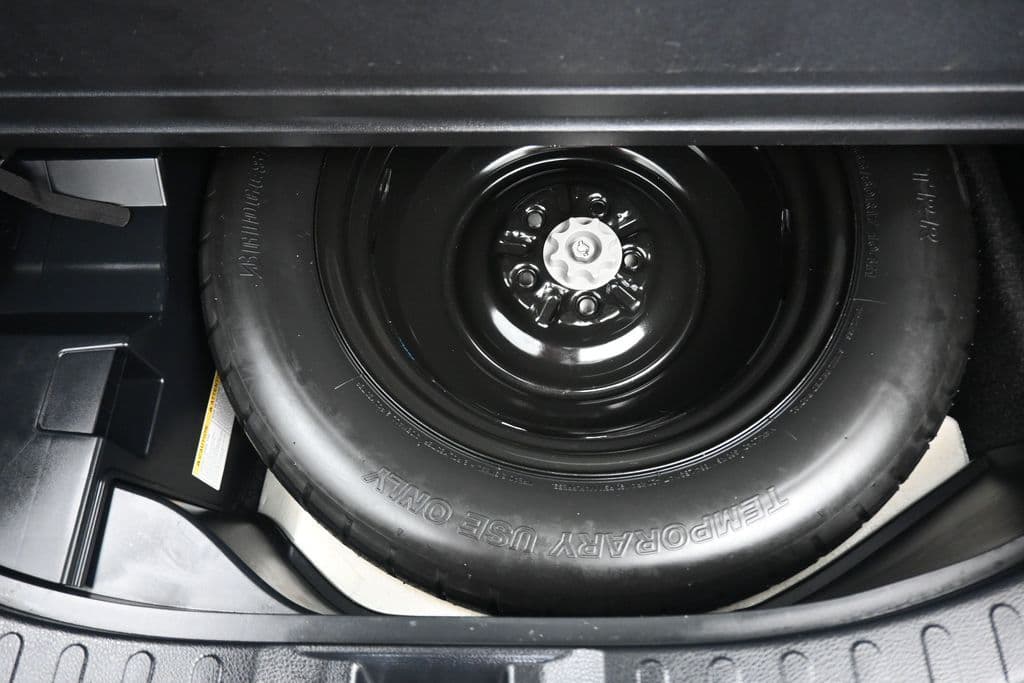2018 Toyota RAV4 Hybrid Limited, photo 49 of 62