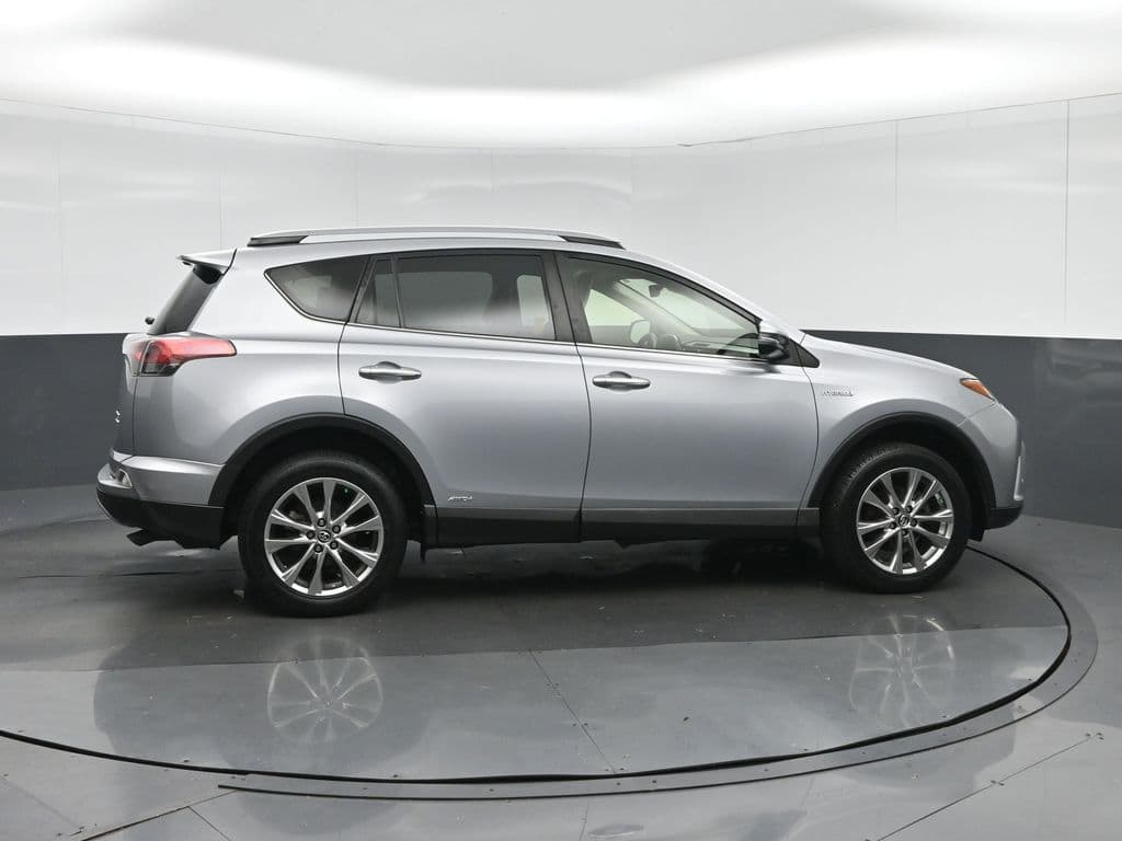 2018 Toyota RAV4 Hybrid Limited, photo 8 of 62