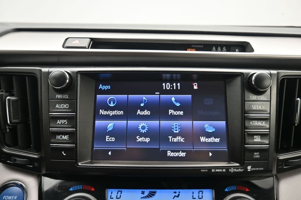 2018 Toyota RAV4 Hybrid Limited, photo 17 of 62