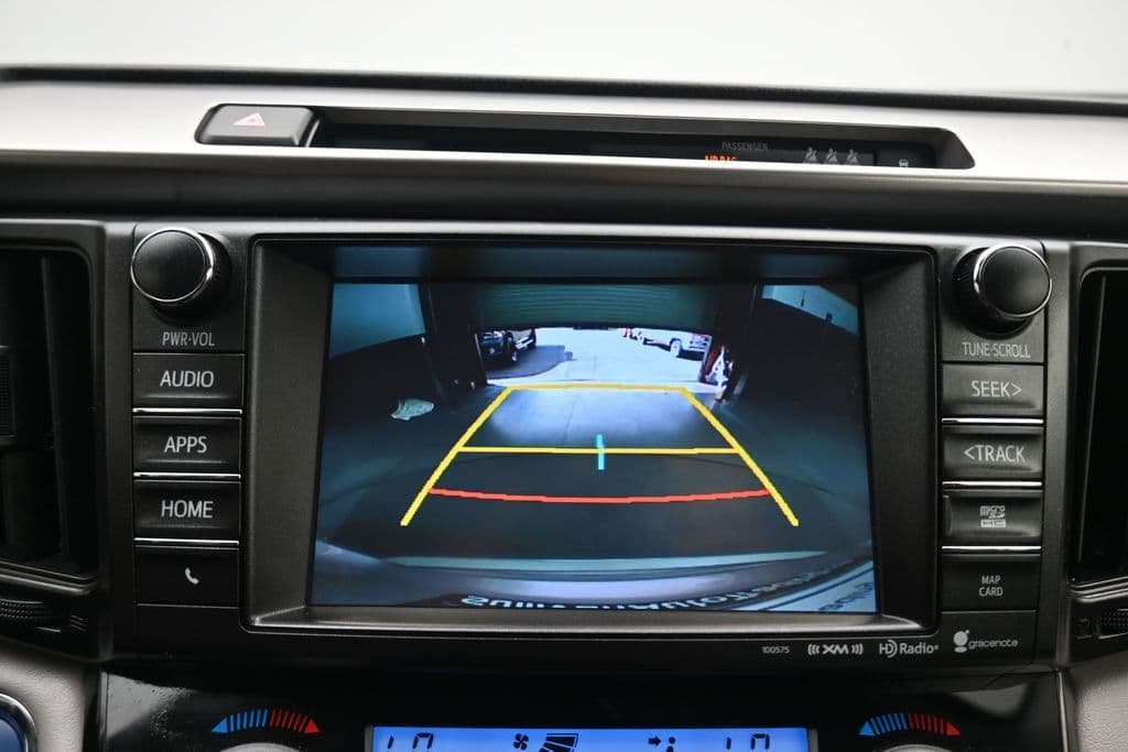 2018 Toyota RAV4 Hybrid Limited, photo 19 of 62
