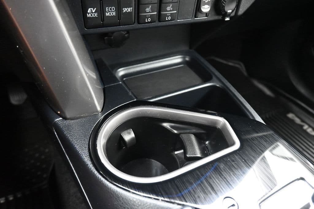 2018 Toyota RAV4 Hybrid Limited, photo 23 of 62