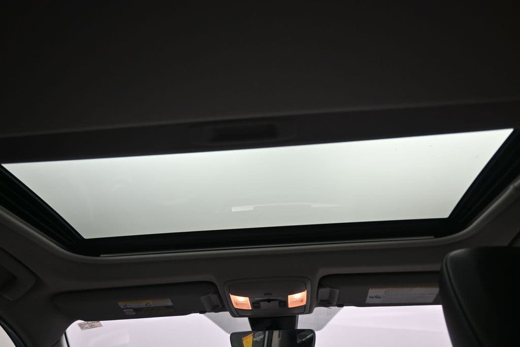 2018 Toyota RAV4 Hybrid Limited, photo 42 of 62