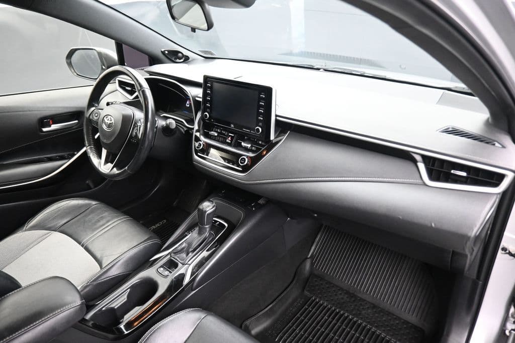 2019 Toyota Corolla Hatchback XSE, photo 42 of 57