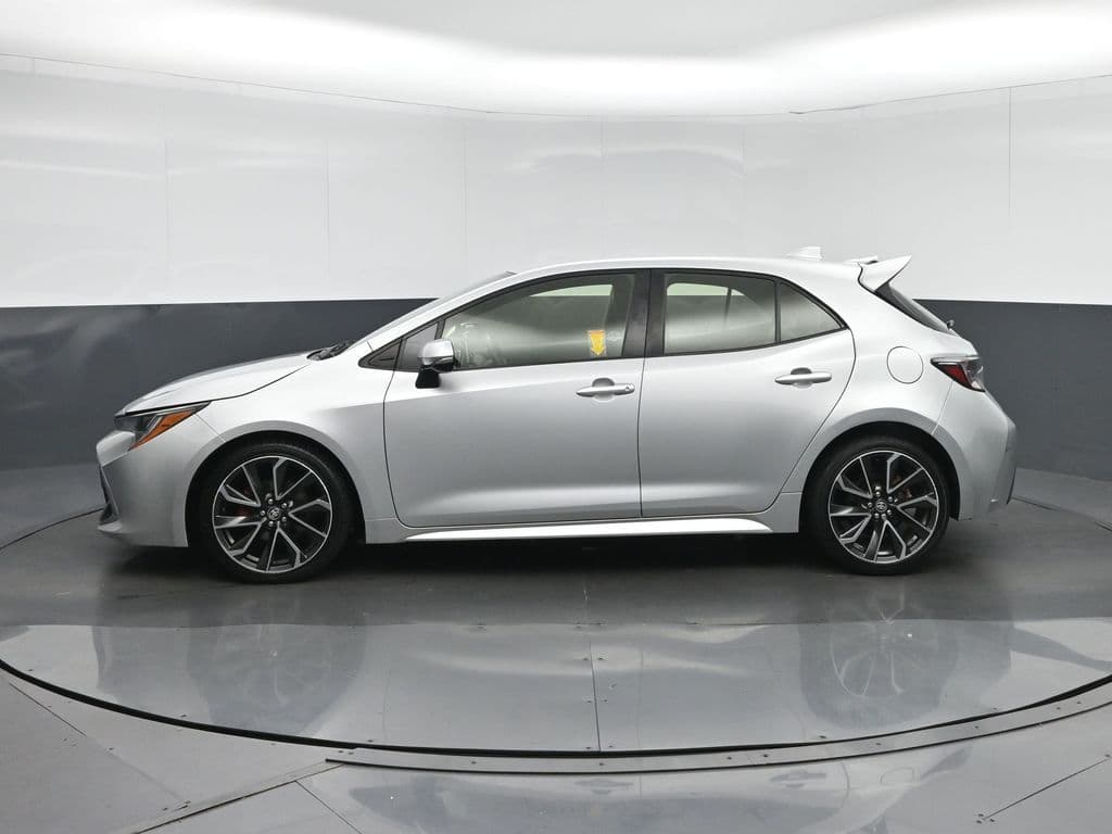 2019 Toyota Corolla Hatchback XSE, photo 4 of 57